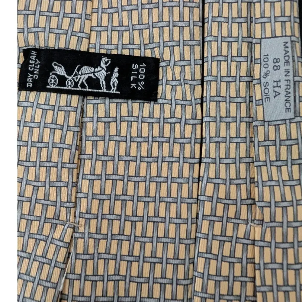 Vintage Hermès 100% Silk Men's Yellow Tie With Grey Basketweave Designs